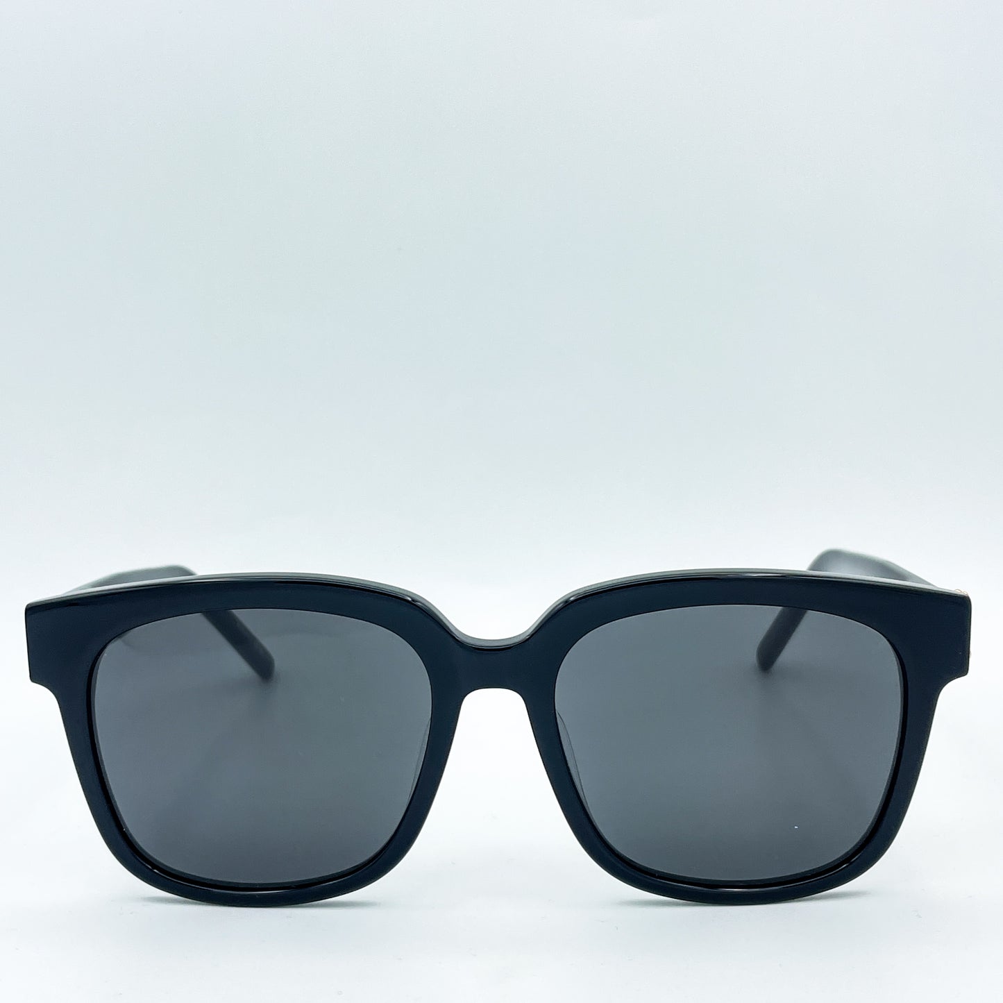 YSL Saint Laurent Monogram M40