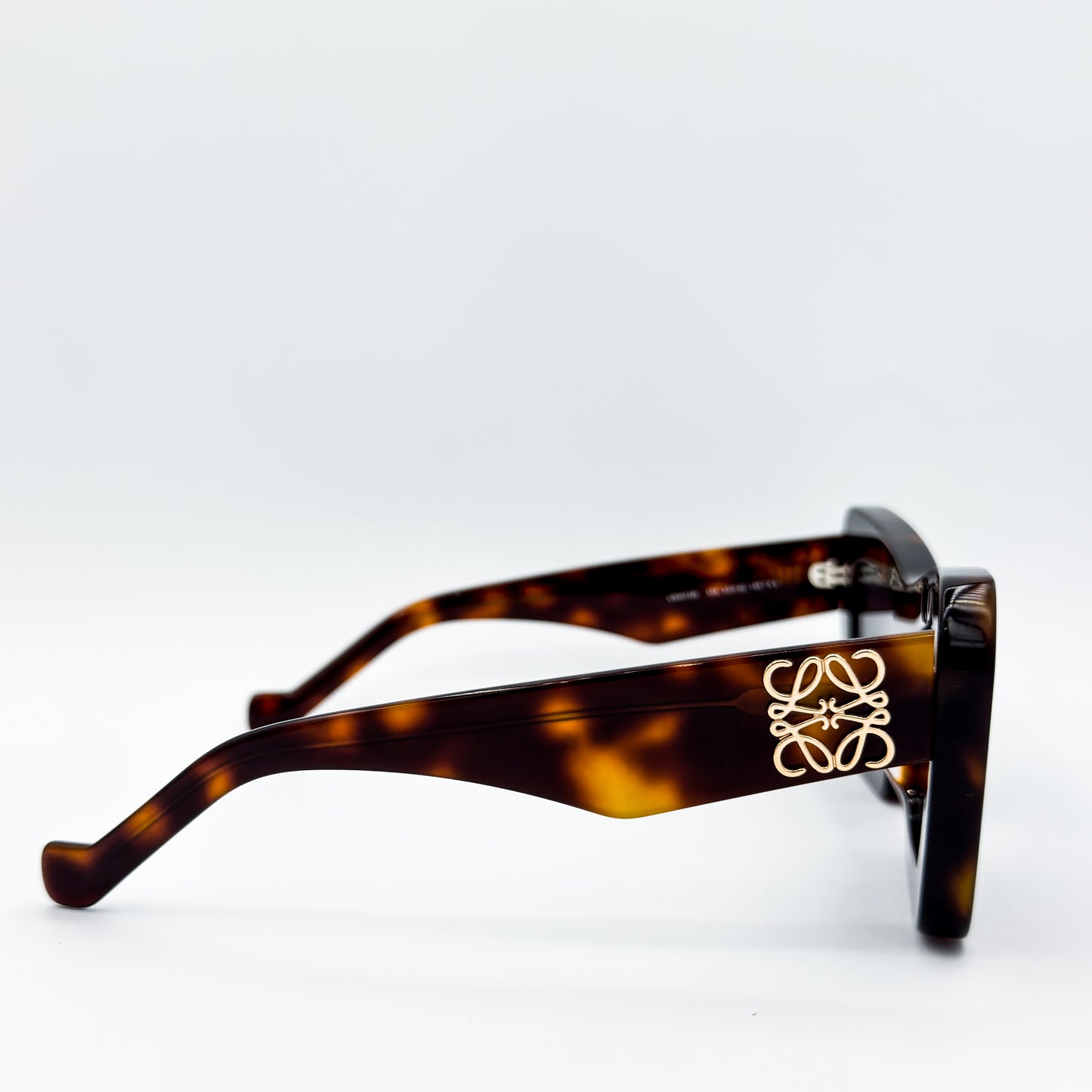 OA Loewe Beveled Cateye