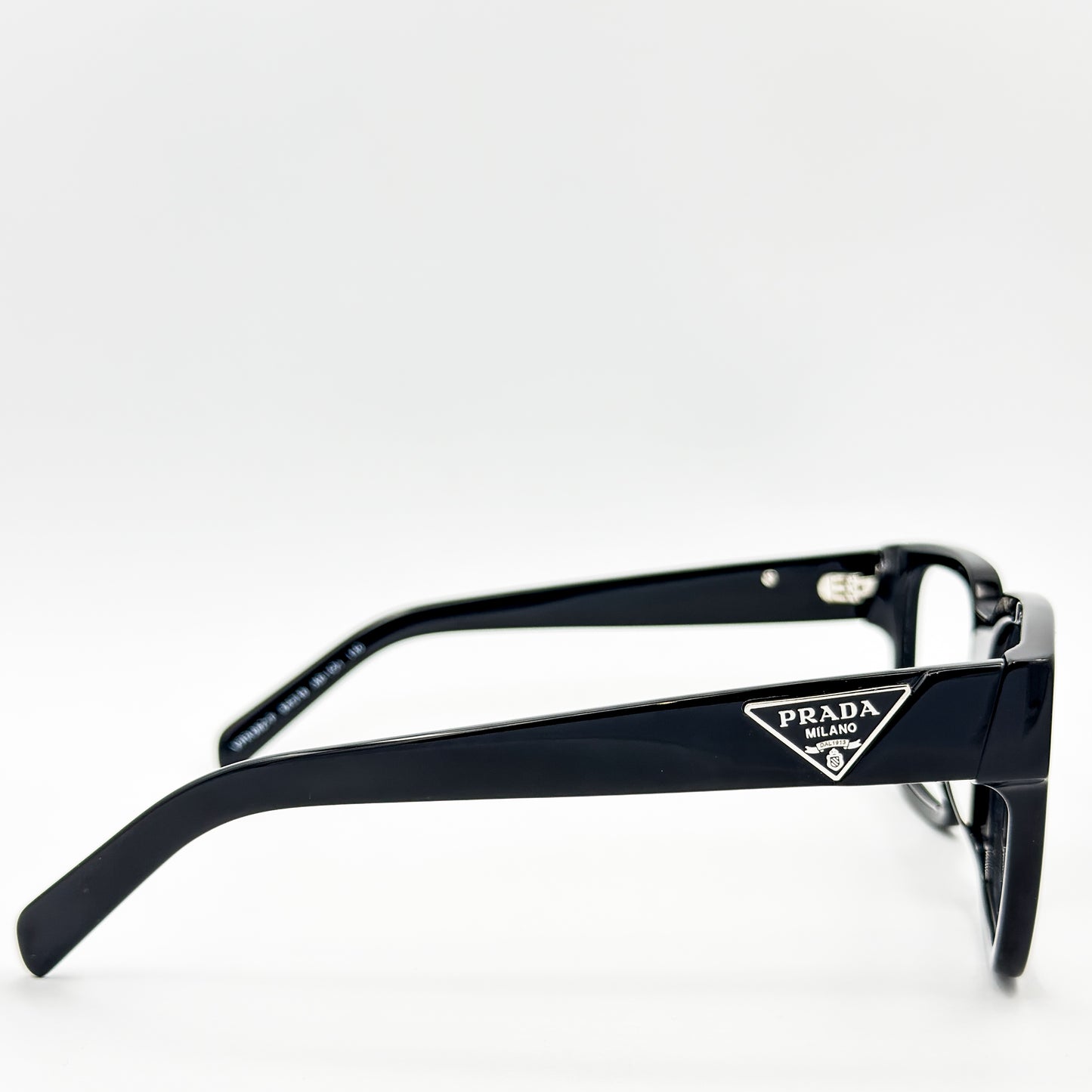OA Prada 08z