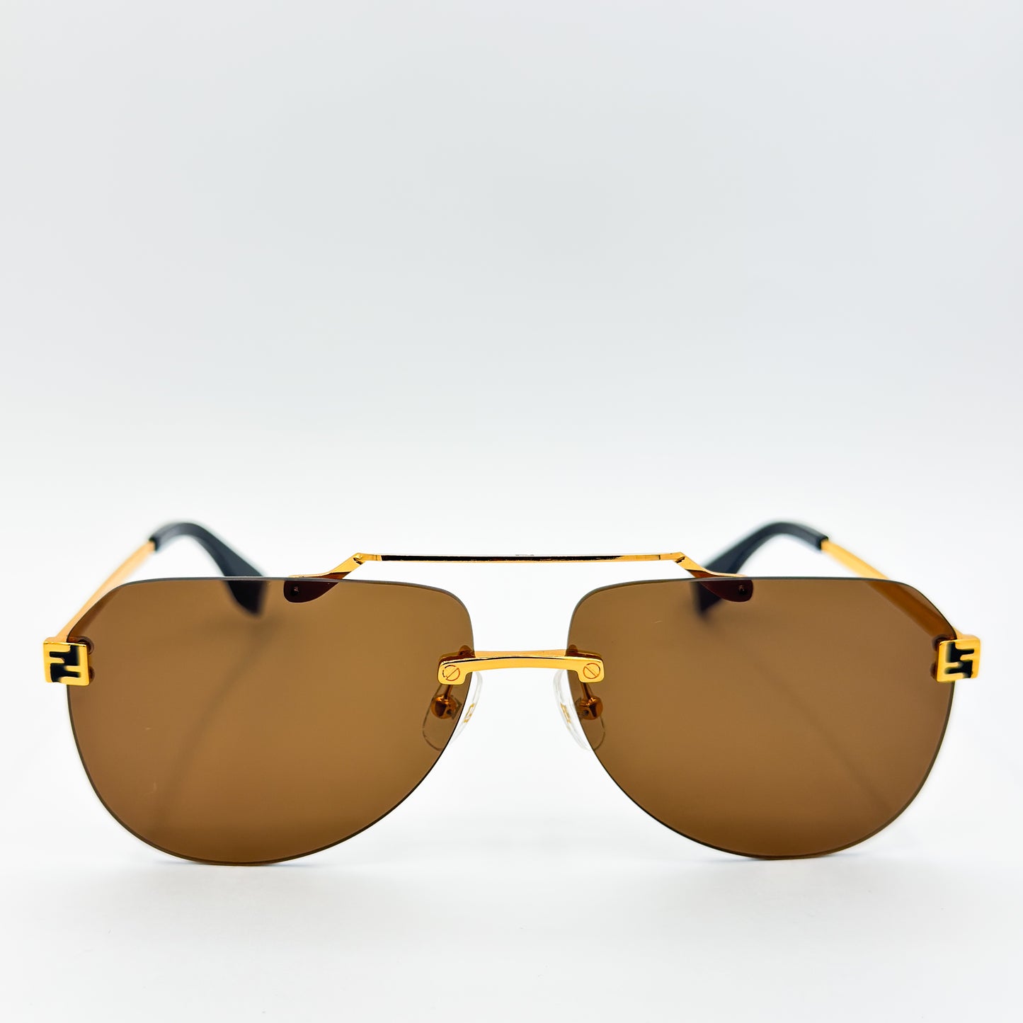 OA Fendi FE40115