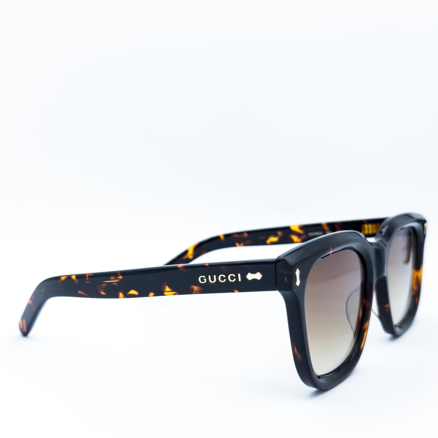 OA Gucci G1325