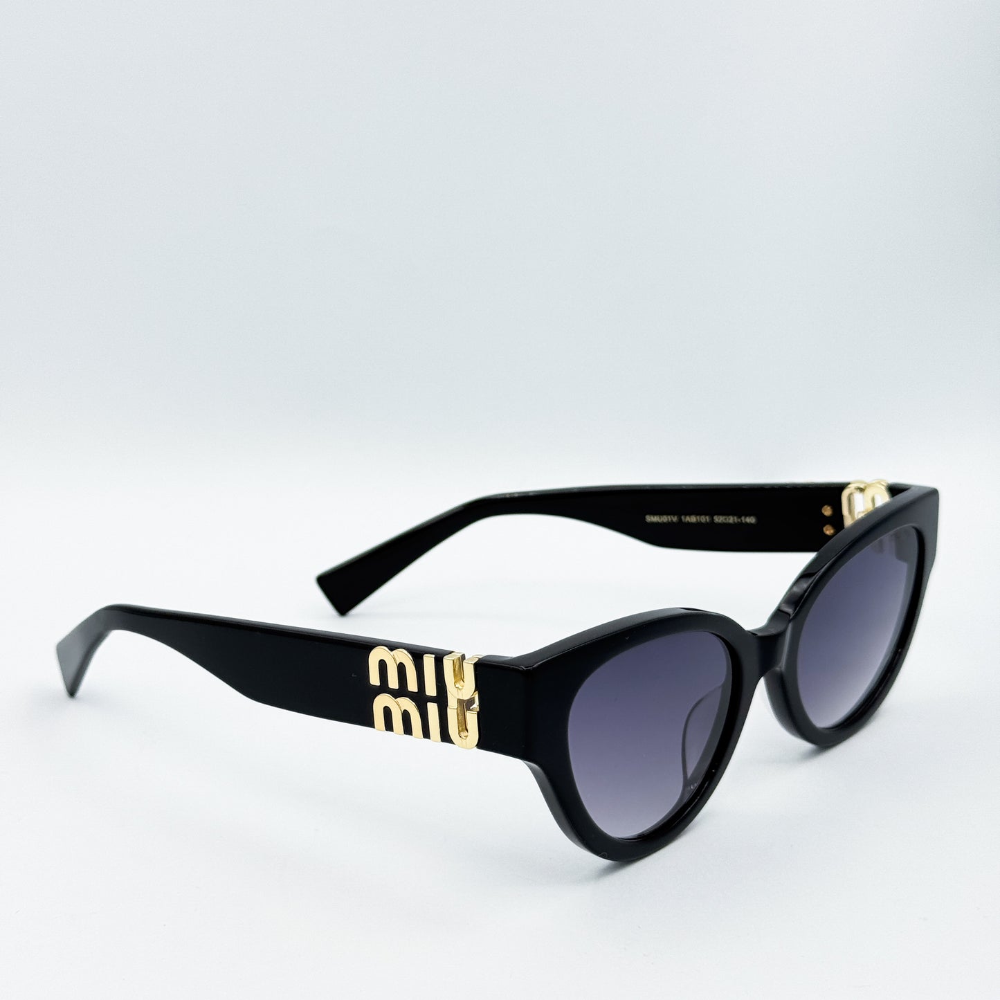 OA Miu Miu SMU01v