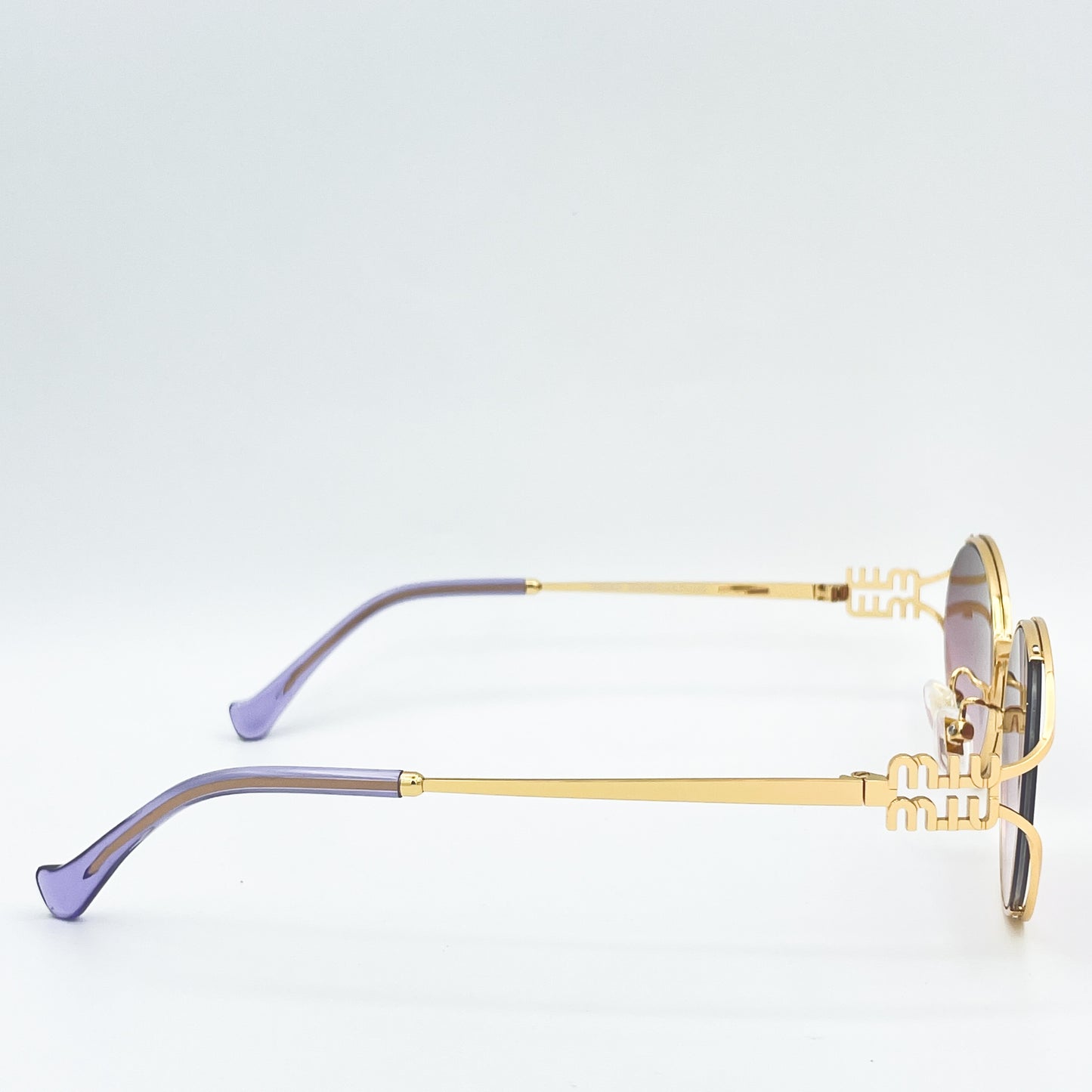 Miu Miu Logo Metal Oval 52ys