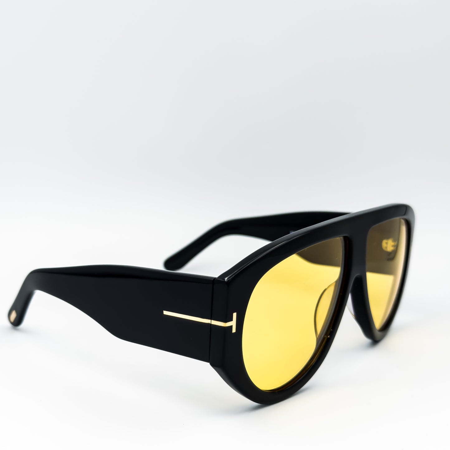 Tomford Bronson (Amber)