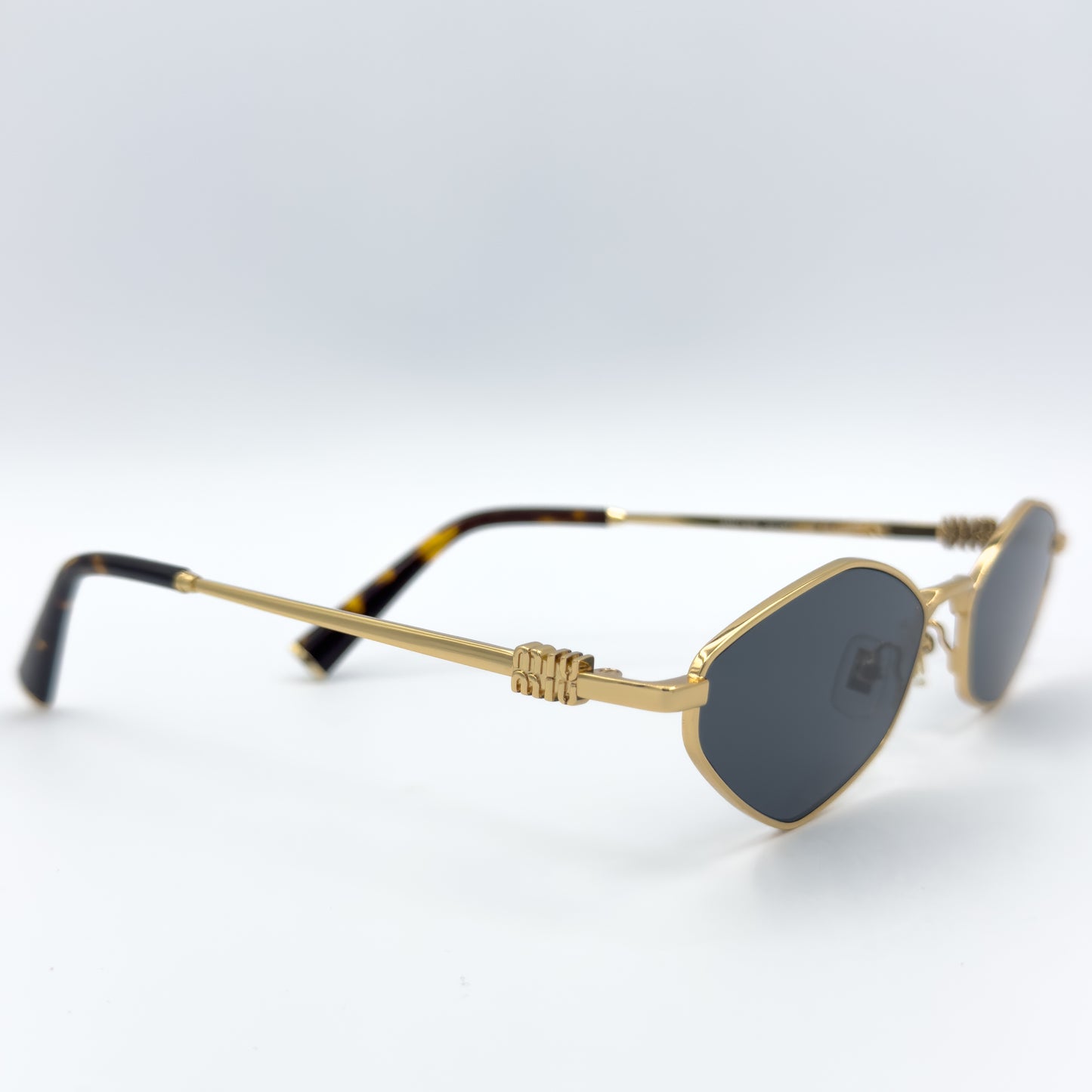 OA Miu Miu smu56z