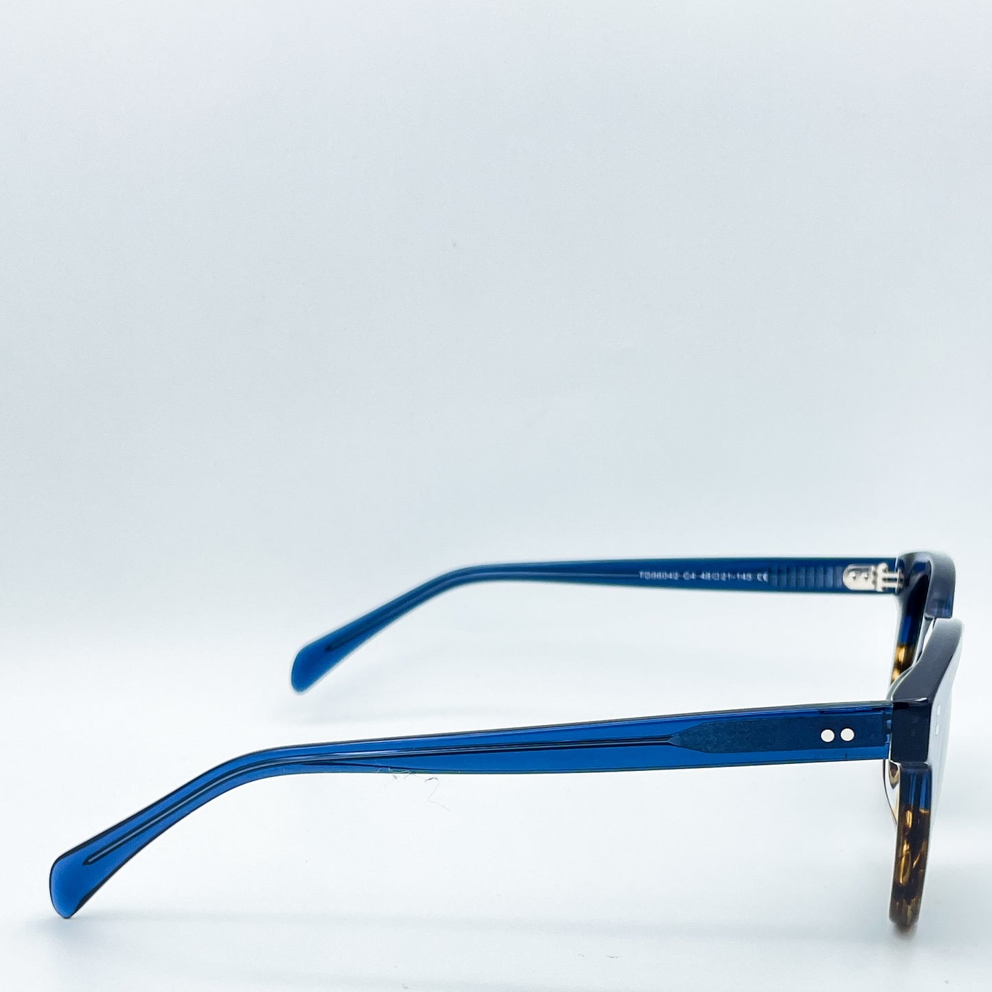 Retro Round Wayfarer (Blue)