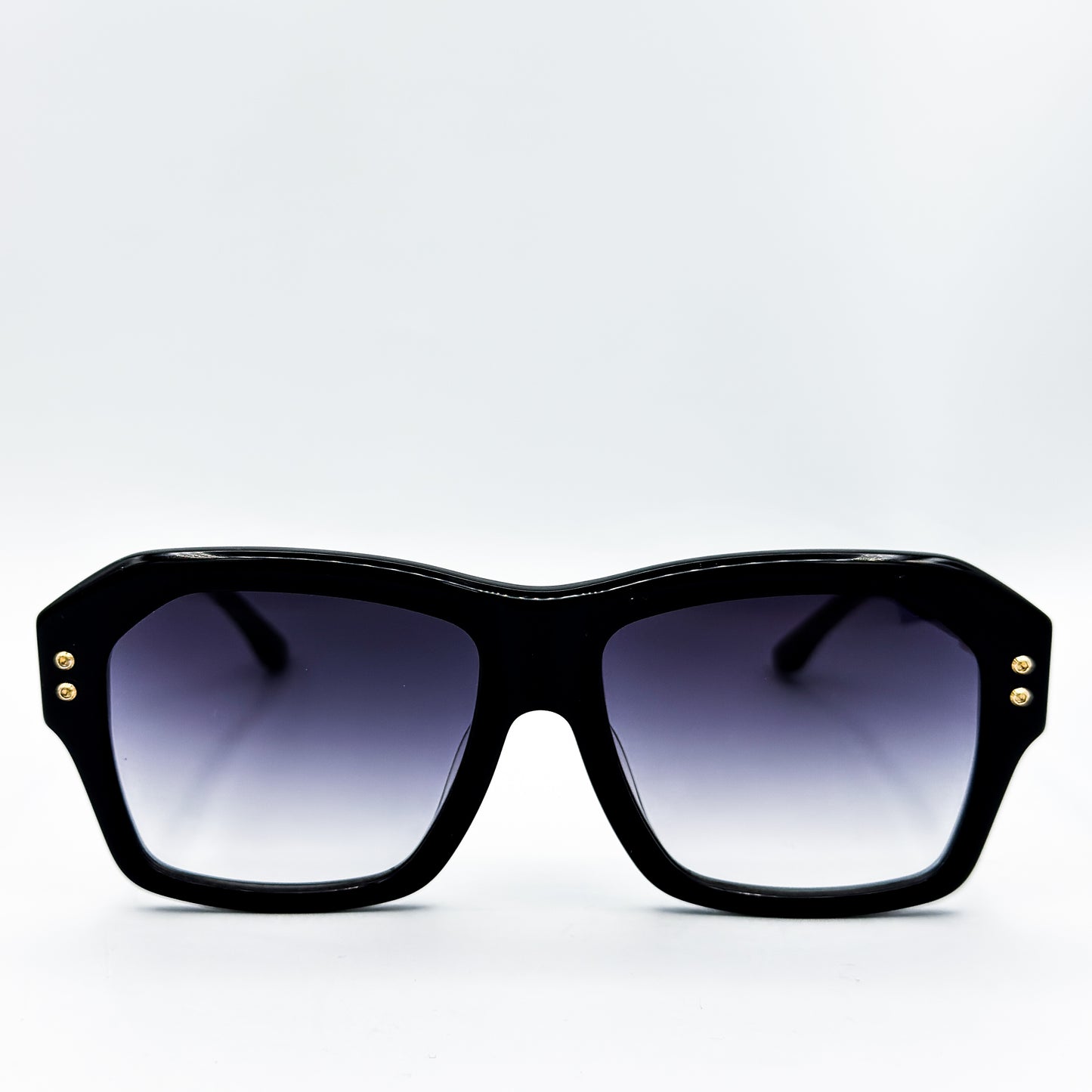 OA Dita Grand Apx