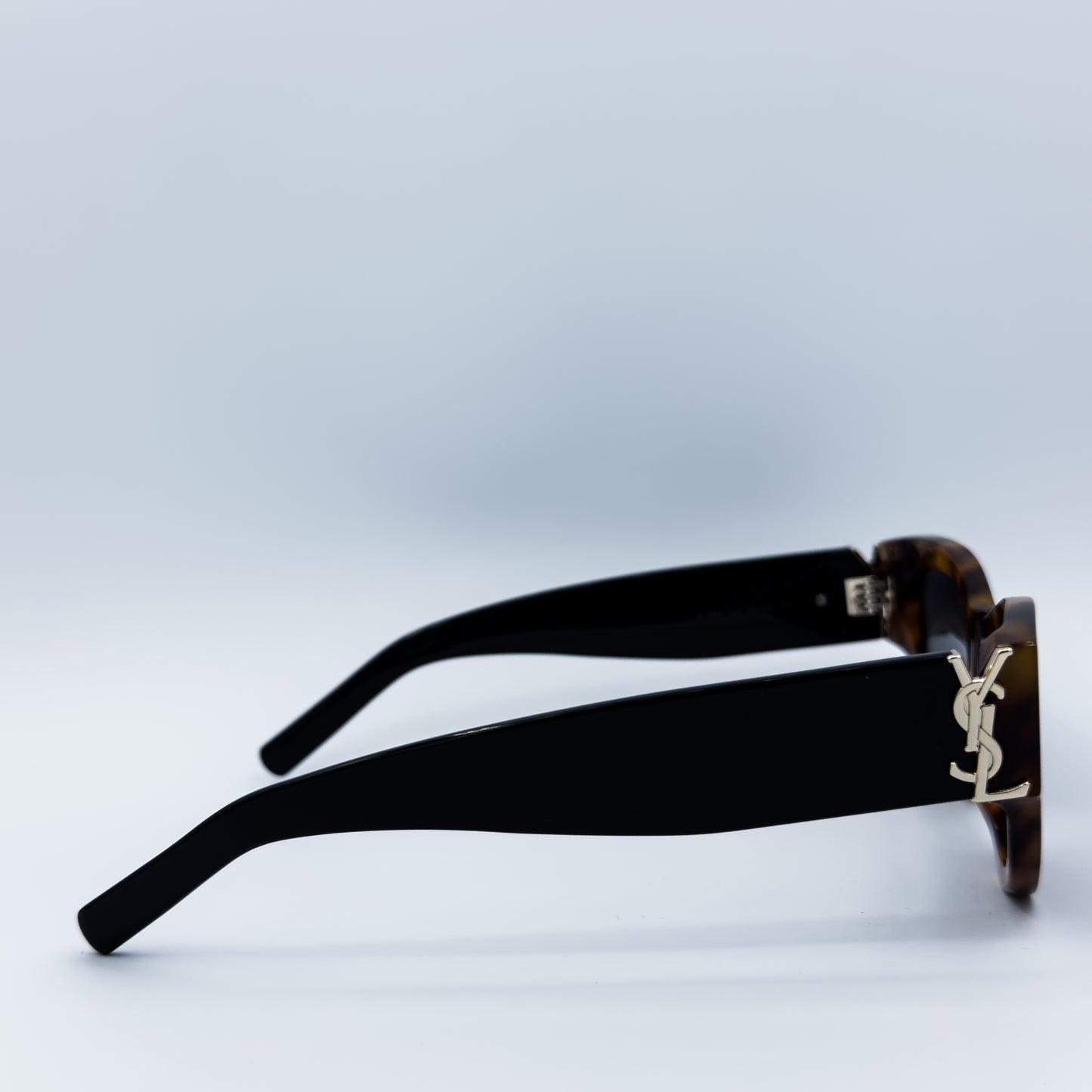 OA YSL Saint Laurent SL M94