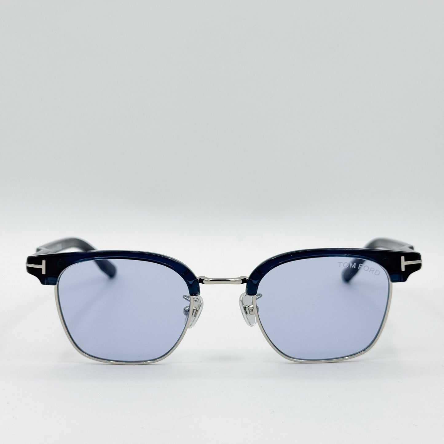 OA Tomford TF1120