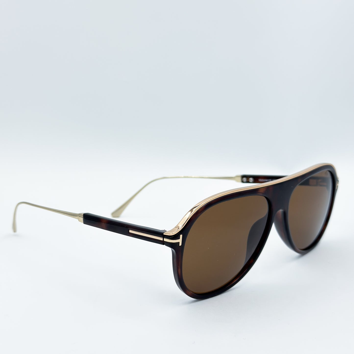OA Tomford Nicholai TF624