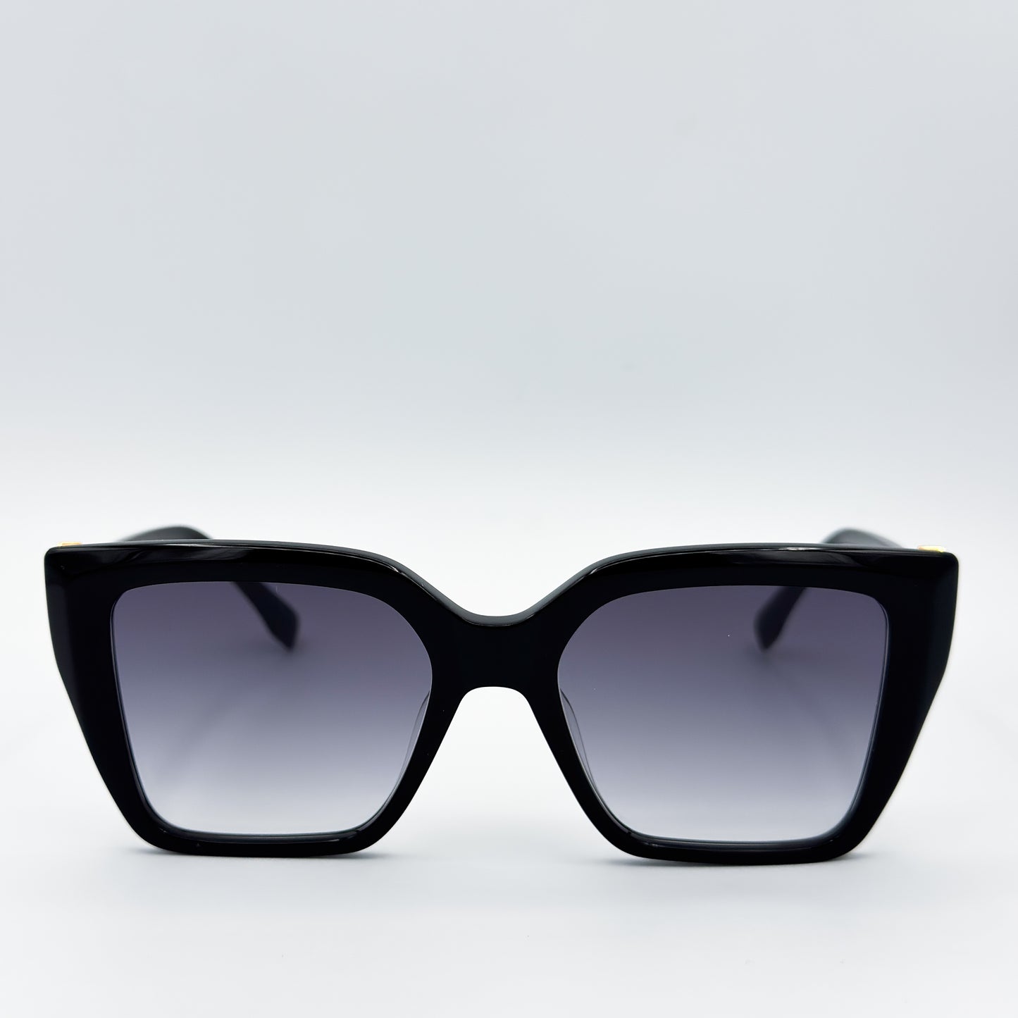 OA Fendi FE40161