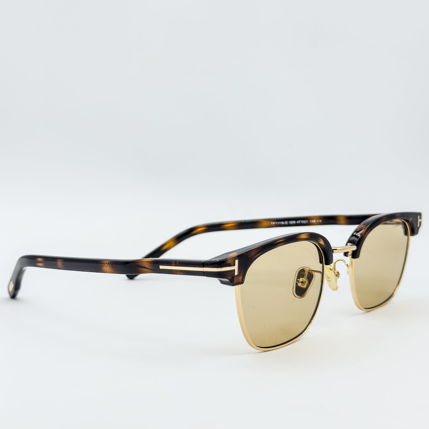 OA Tomford TF1120