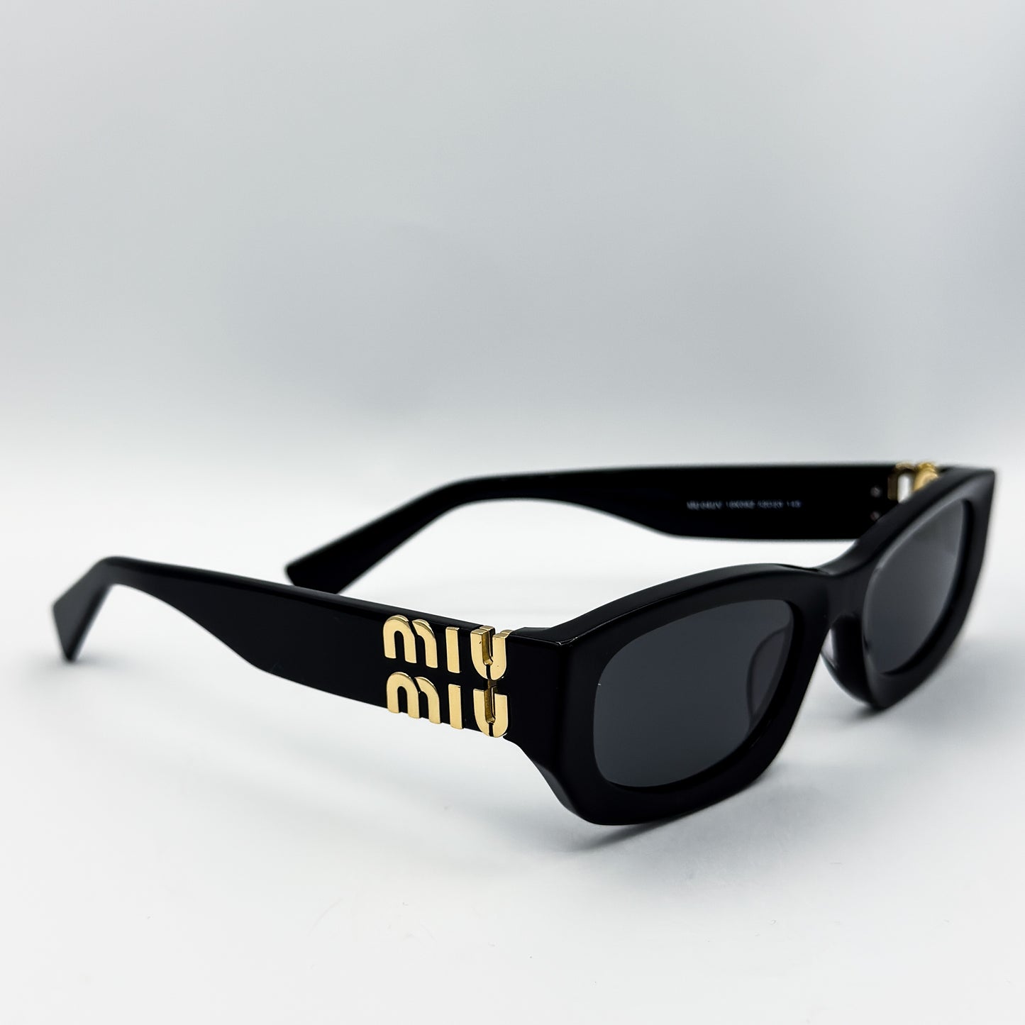 OA Miu Miu Glimpse 04v