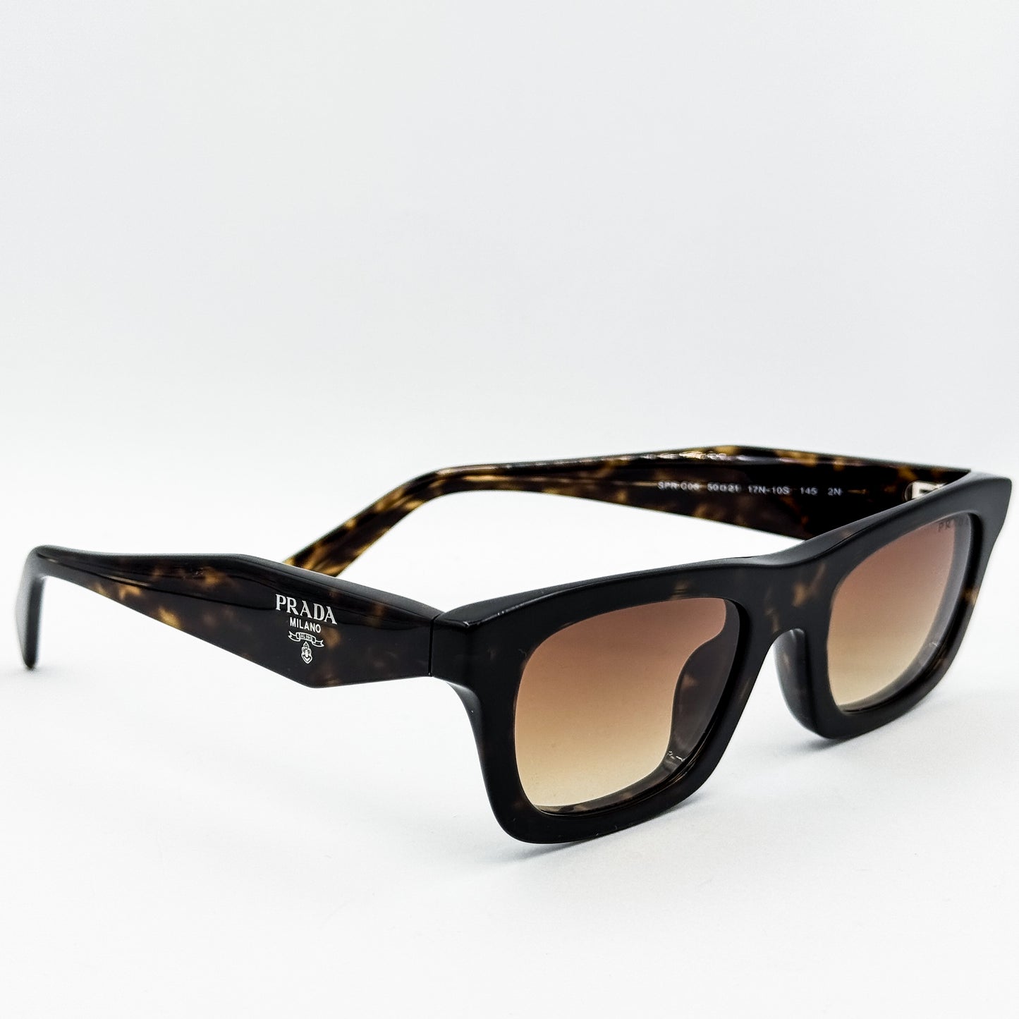 OA Prada SPR c06