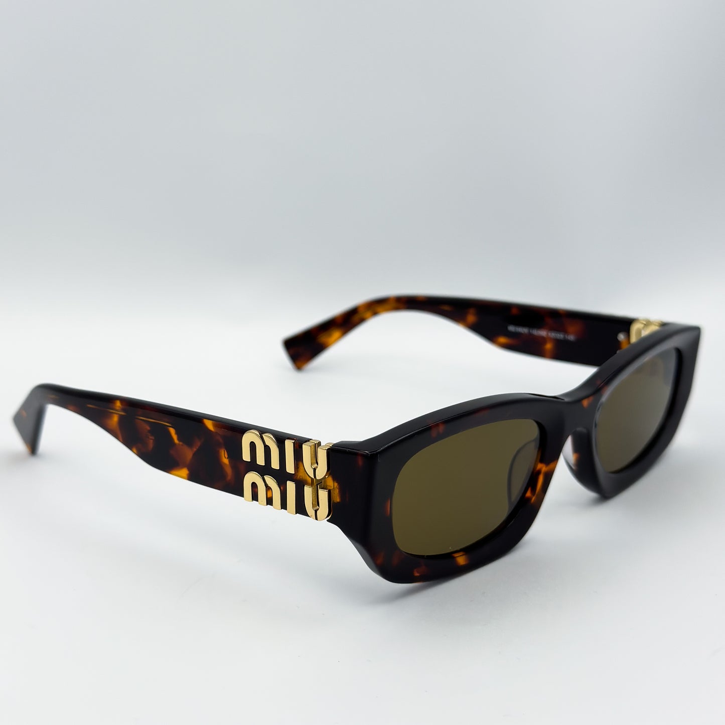 OA Miu Miu Glimpse 04v