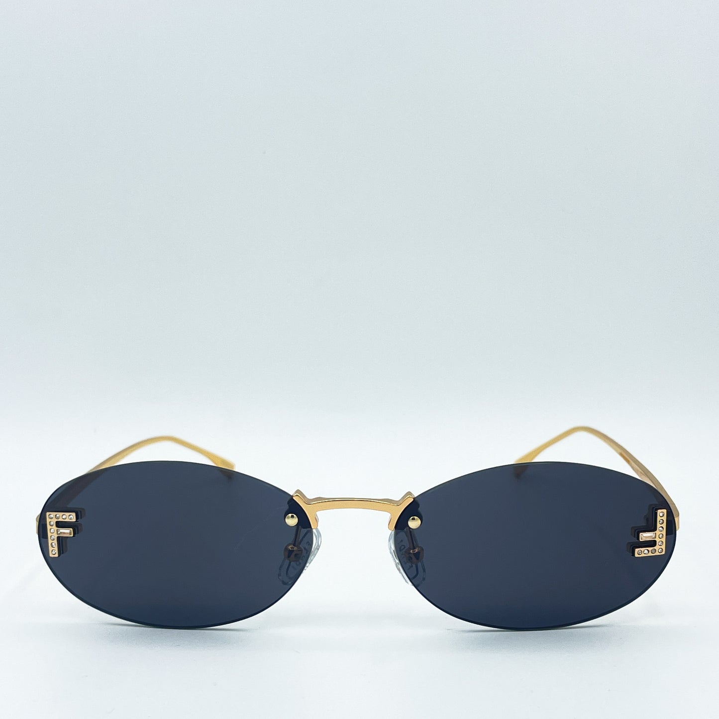 Fendi First Oval Rimleas