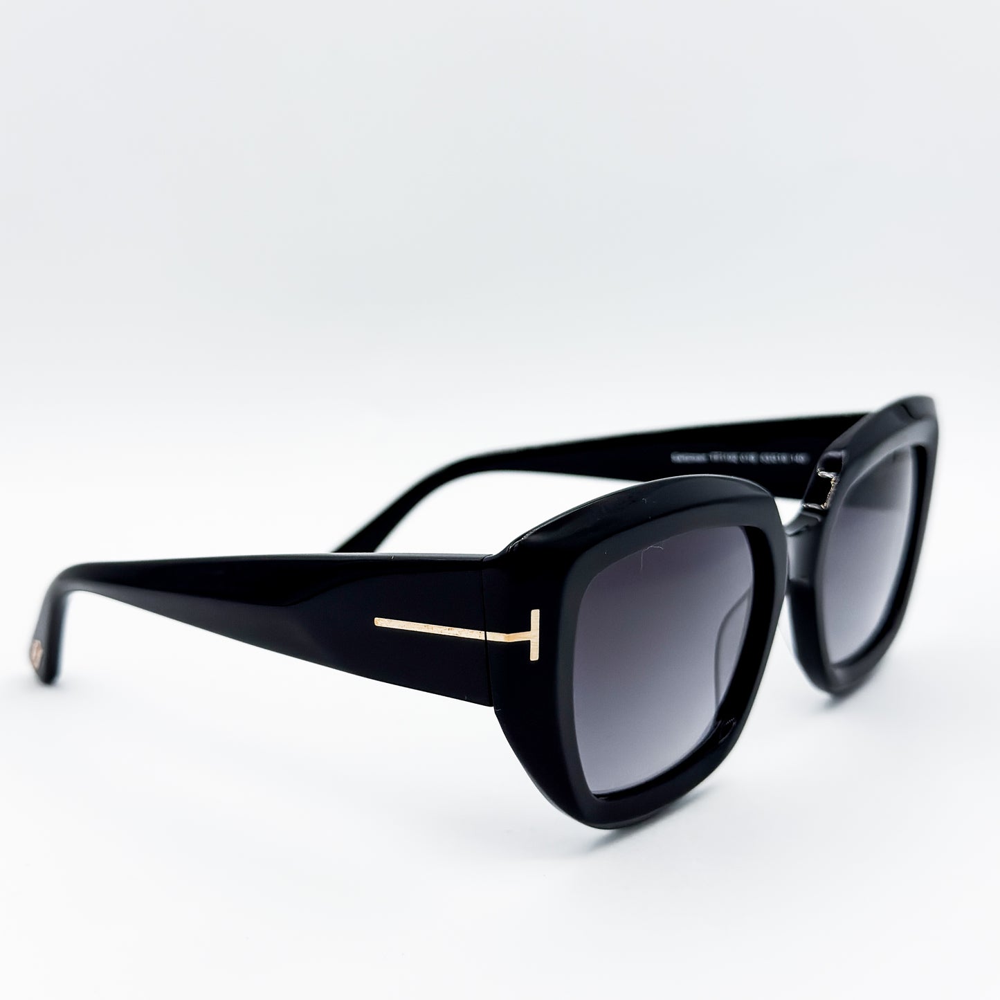 OA Tomford Saltzman