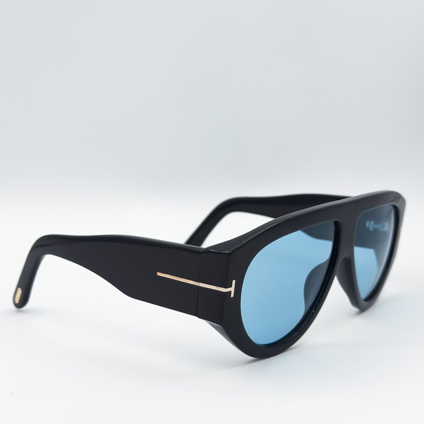 OA Tomford Bronson