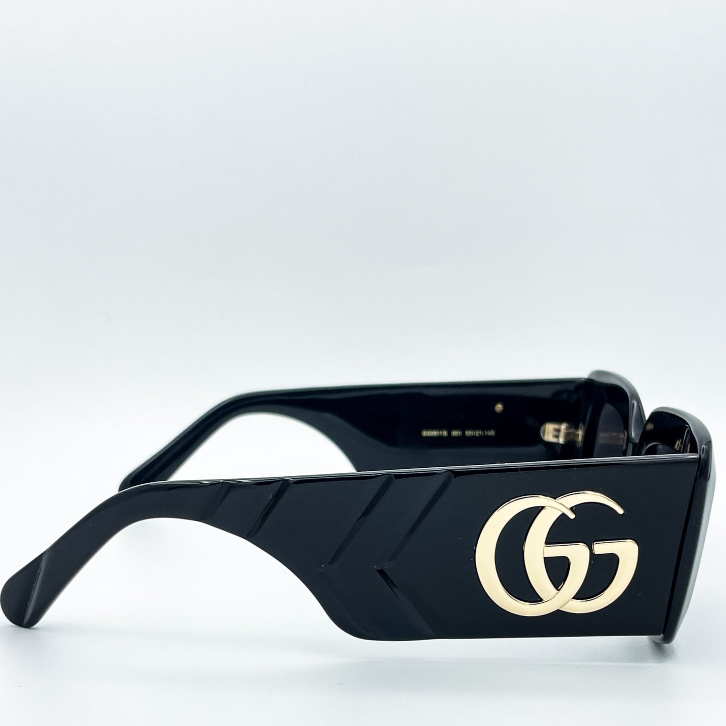 GUCCI GG Quilted Sunglasses
